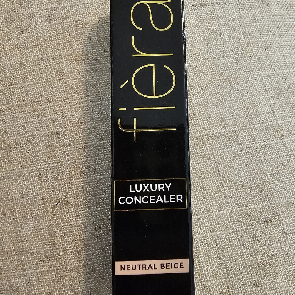 Fièra Luxury Concealer - Neutral Beige. NEW